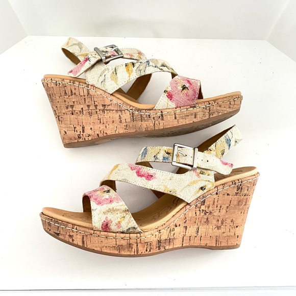 b.o.c Born Concepts Schirra Platform Wedge Heel Sandals Floral Canvas Size 9M - Picture 6 of 17